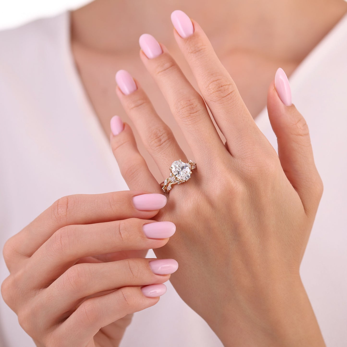 Oval Cut Engagement Ring